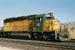 Chicago & Northwestern SD40-2 #6892 easing by the east end of the siding